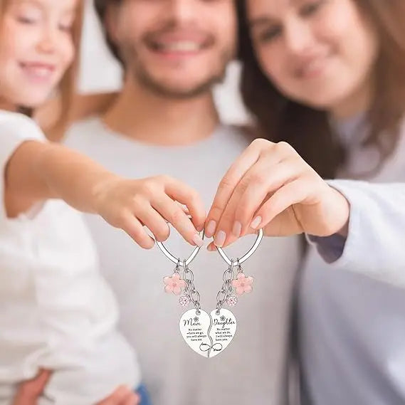 2 Pcs Mother Daughter Heart Matching Keyring Keychain