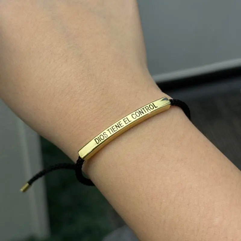 God Is In Control - Inspire Faith & Anxiety Relief Bracelet